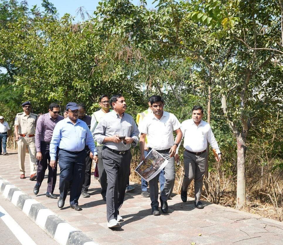 Reaching Future City in Just 40 Minutes: The Green Corridor Metro Rail ...